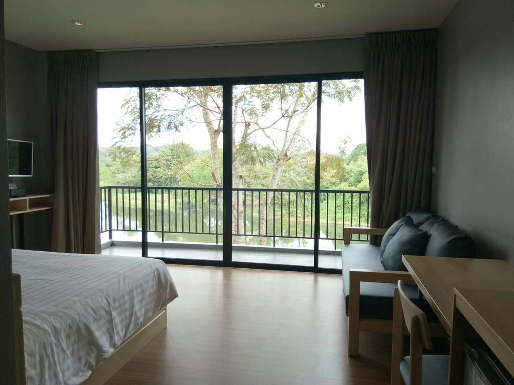 Riverawan Hotel Chanthaburi Bagian luar foto