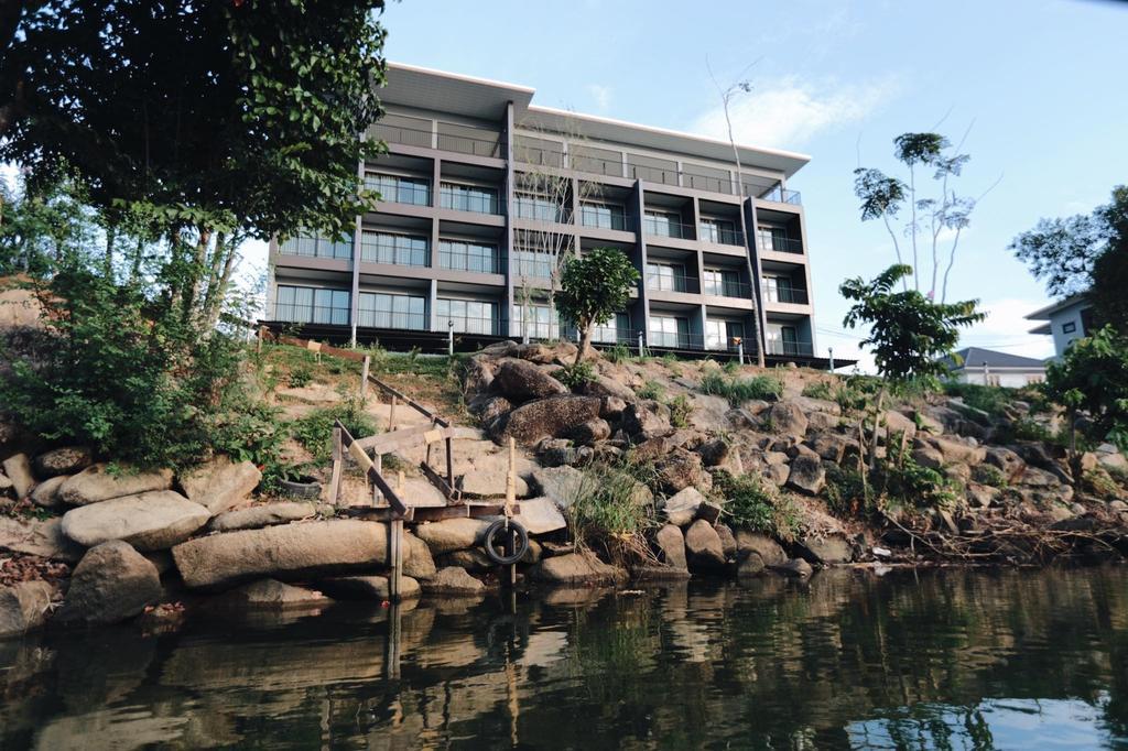Riverawan Hotel Chanthaburi Bagian luar foto