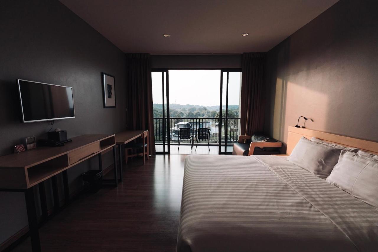 Riverawan Hotel Chanthaburi Bagian luar foto