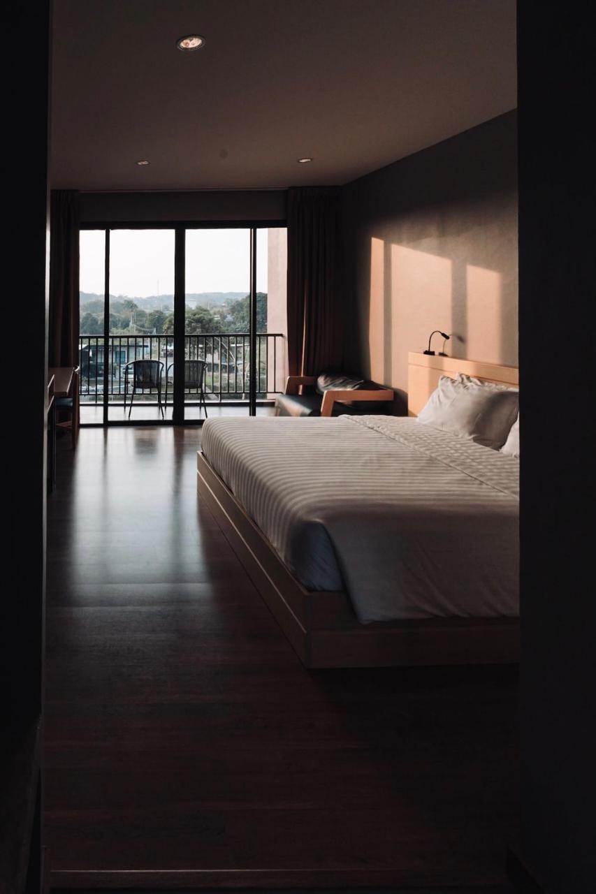 Riverawan Hotel Chanthaburi Bagian luar foto