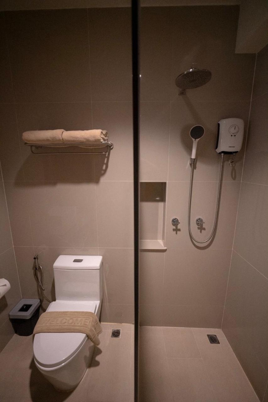 Riverawan Hotel Chanthaburi Bagian luar foto