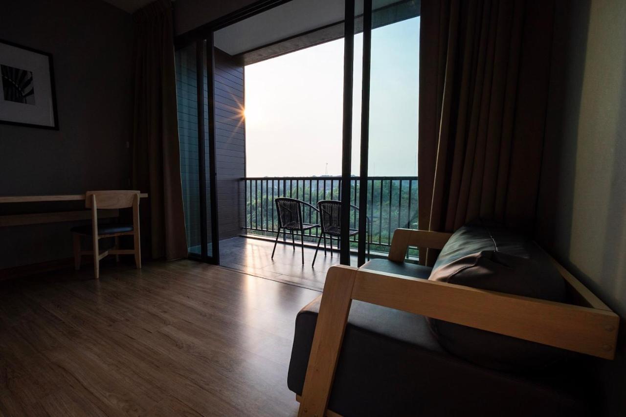 Riverawan Hotel Chanthaburi Bagian luar foto